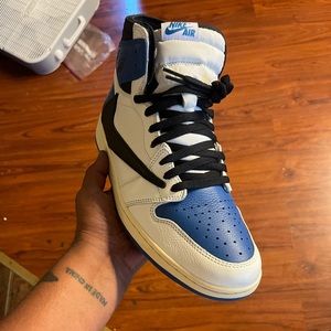 Travis Scott Jordan 1 Fragments.Comes with certificate of authenticity from eby